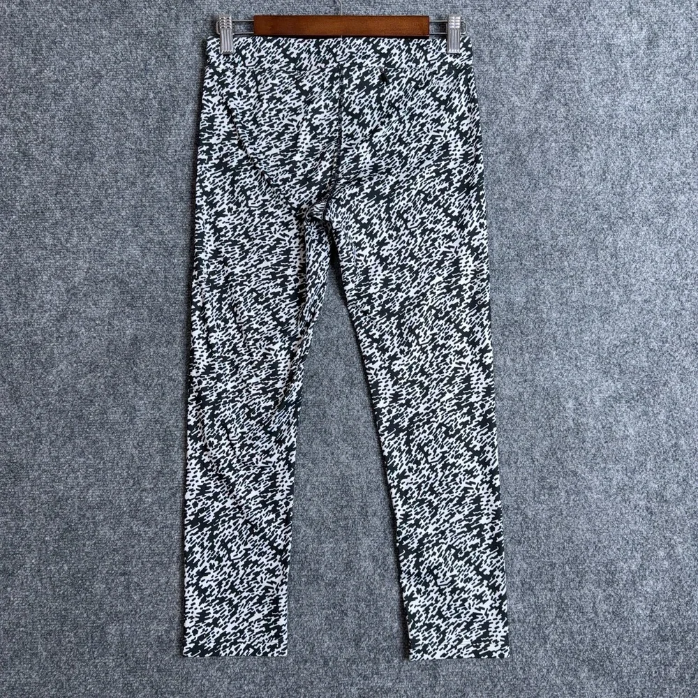Nike Dri-Fit Leggings Women's Small Black White Abstract Graphic Pattern Gym